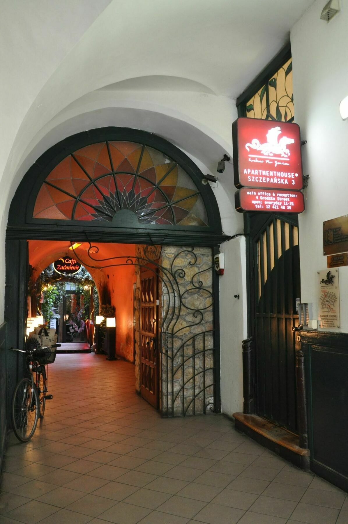 Krakow For You Budget Apartments Экстерьер фото